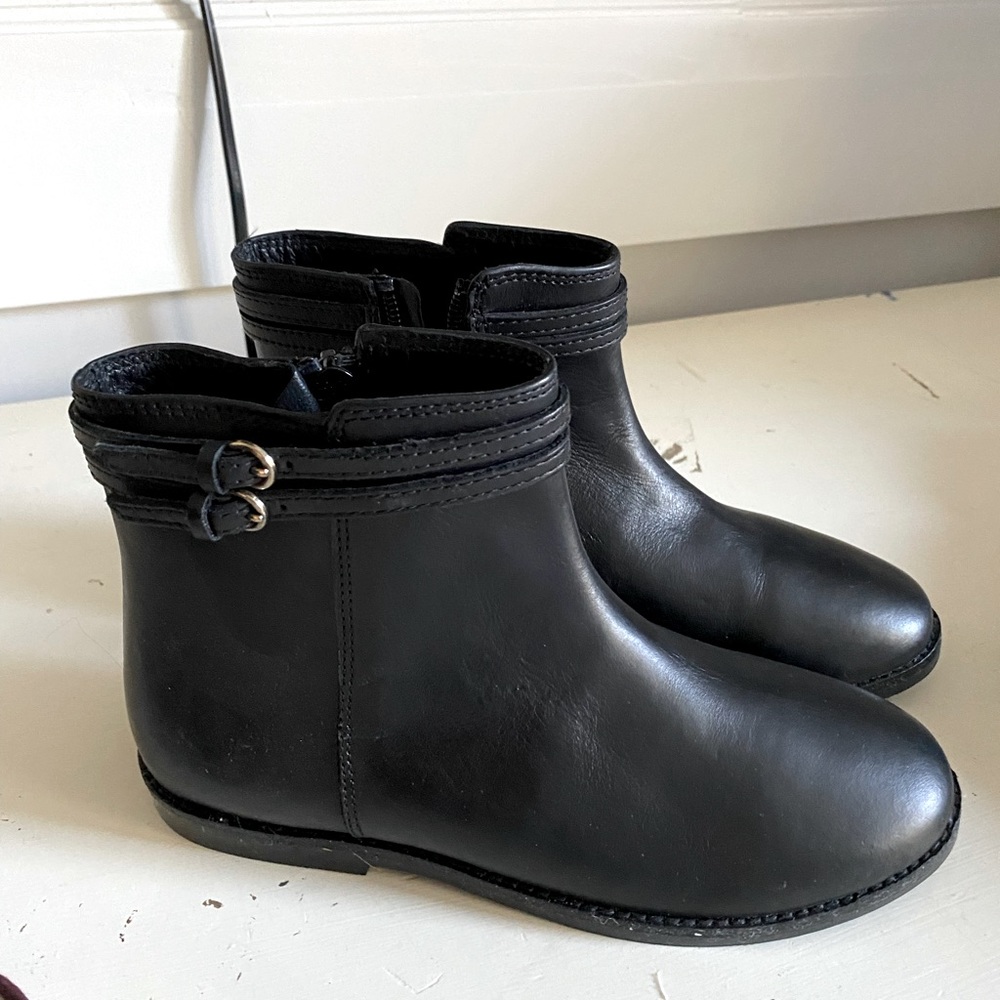 Black leather riding boots Zara brand new with tAgs 2.5